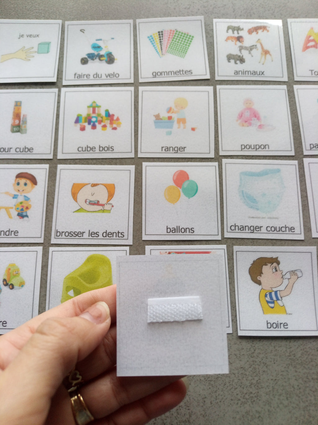 20 pictogrammes vie quotidienne jeune enfant – PECS / Makaton CAA – communication TSA non verbal – Montessori